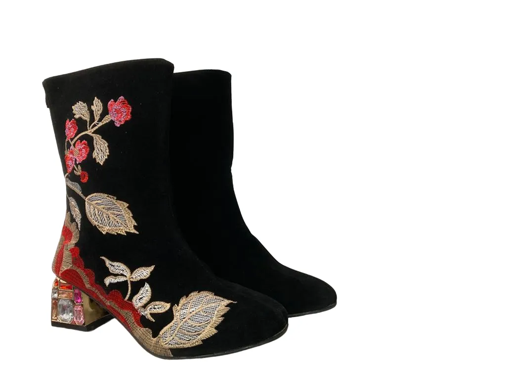 Black Floral Women's Boots, Jewel Heel