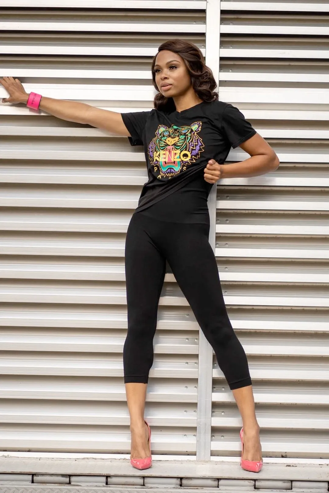 Black Snapback Postpartum Crop Leggings