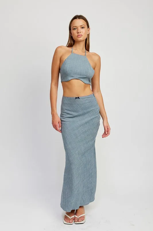 Cropped halter top with underwire