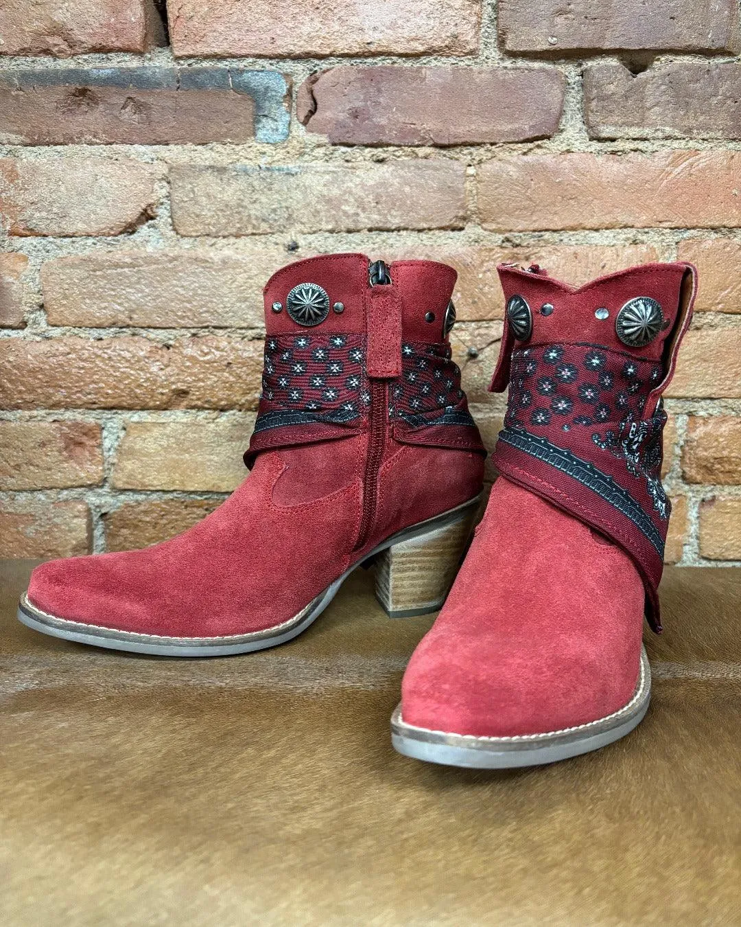 Dingo Red Bandida Cowgirl Ankle Booties