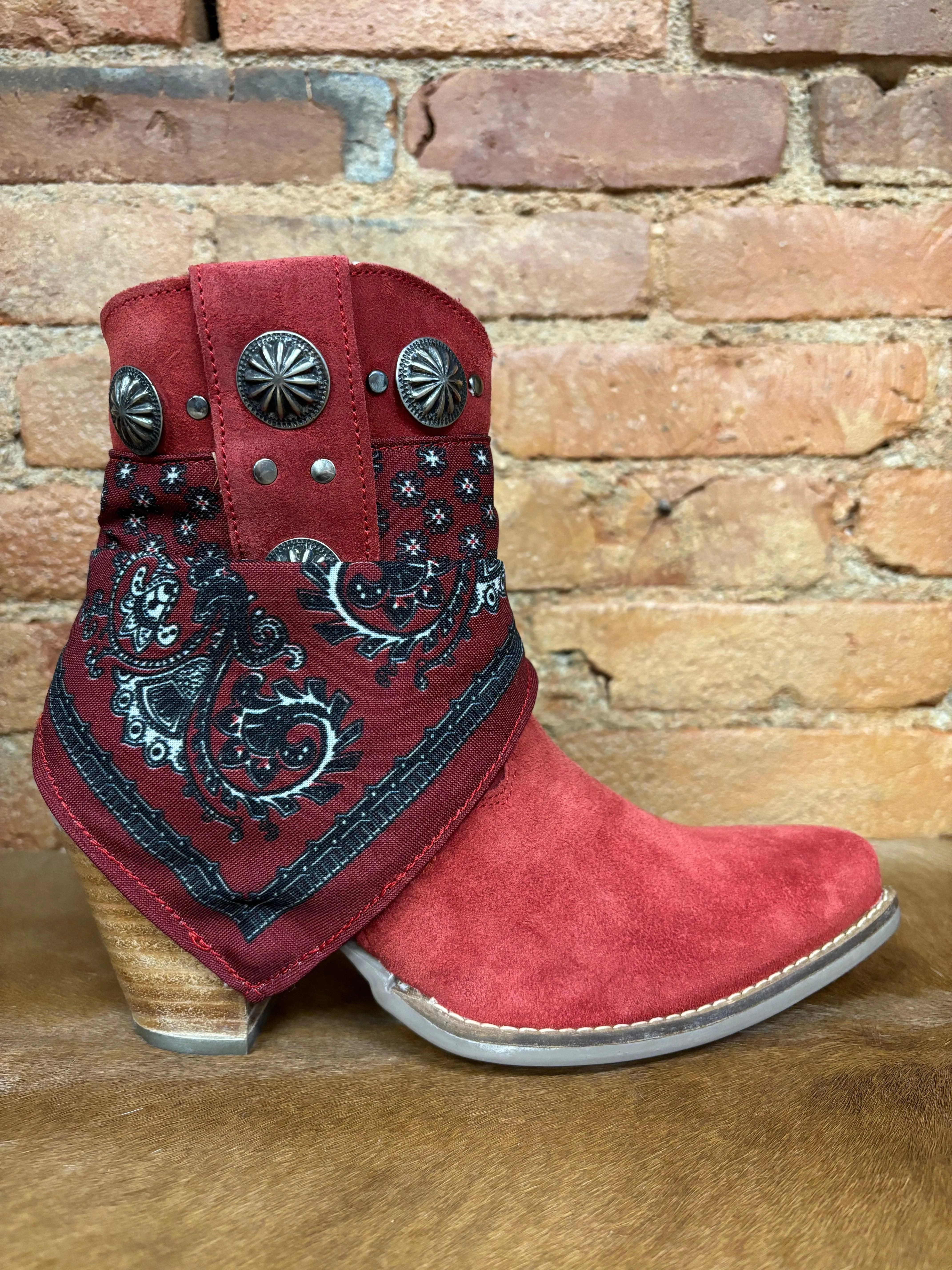 Dingo Red Bandida Cowgirl Ankle Booties