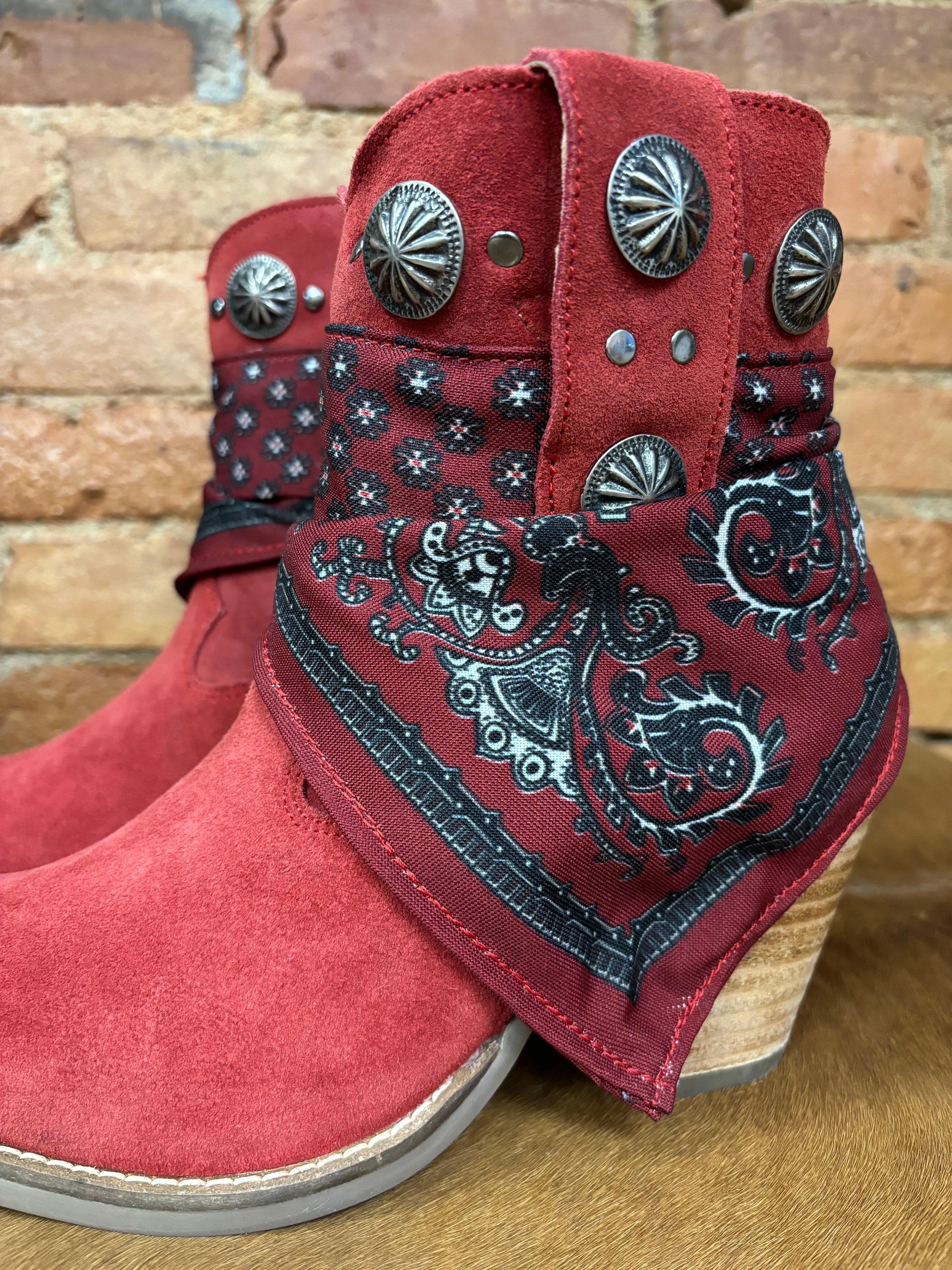 Dingo Red Bandida Cowgirl Ankle Booties