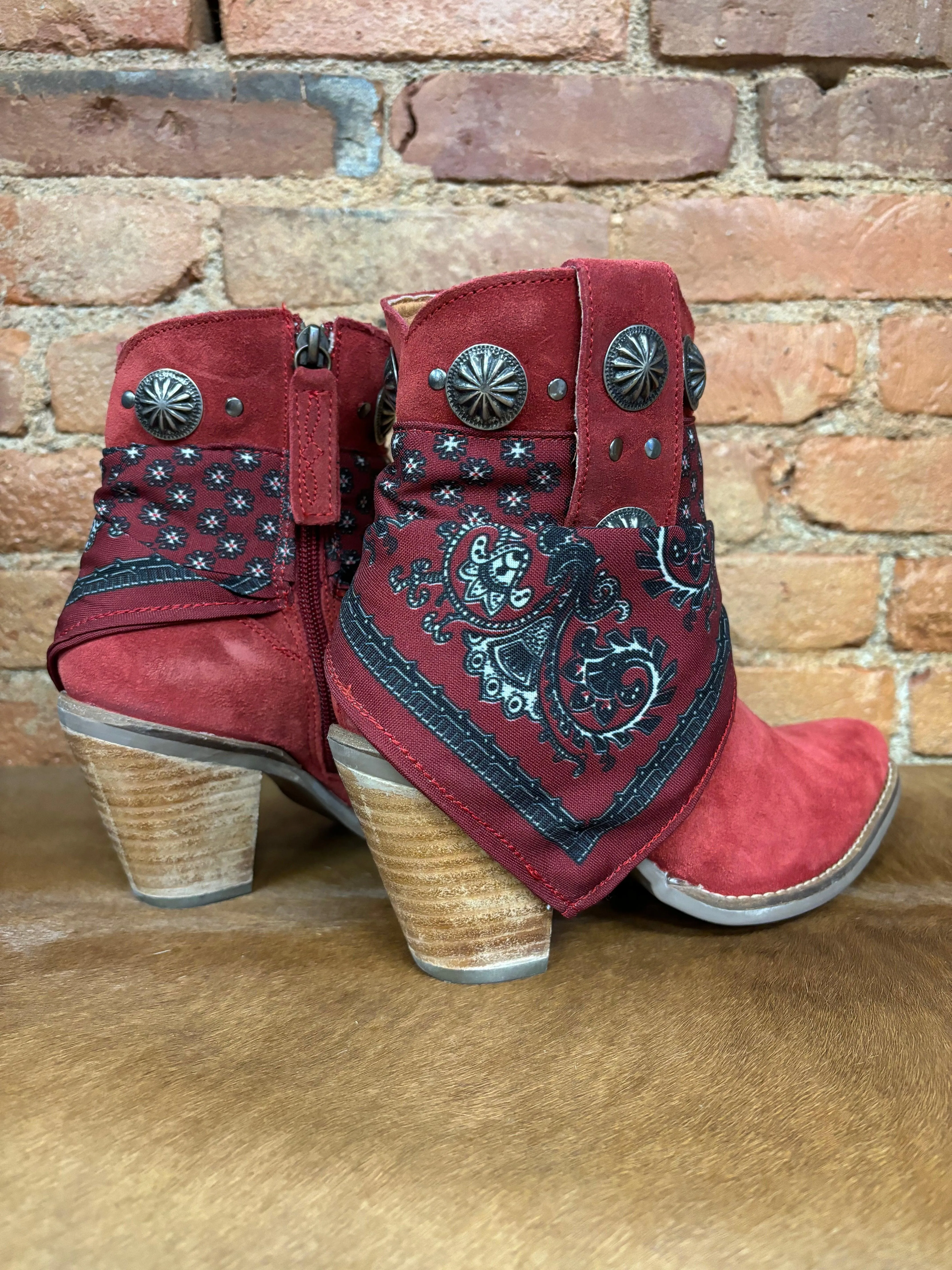 Dingo Red Bandida Cowgirl Ankle Booties