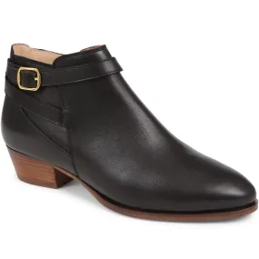 FAIRLOP Leather Heeled Ankle Boots - FAIRLOP / 324 289 - High-quality leather heeled ankle boots for women. Shop FAIRLOP 324 289