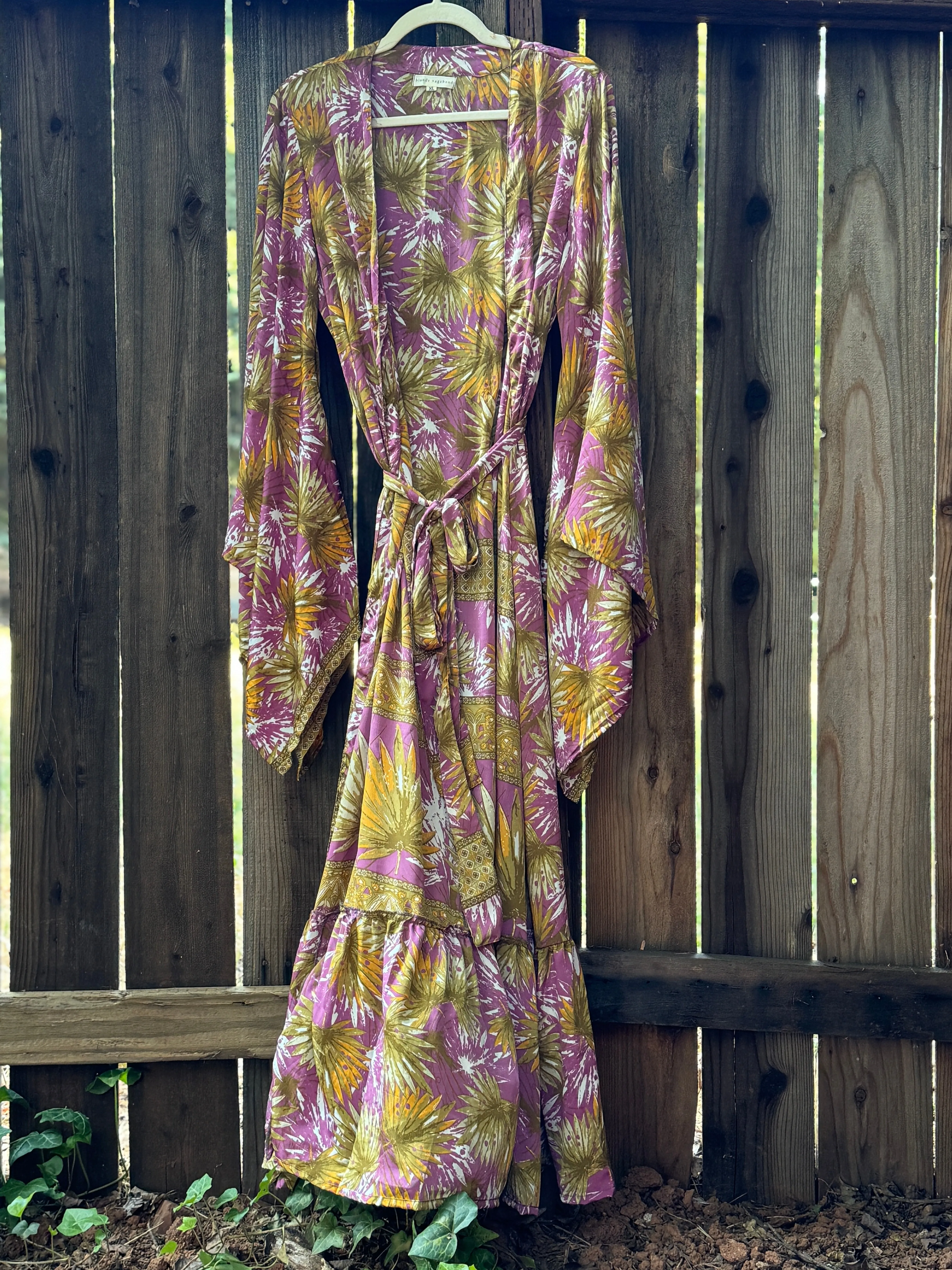 Kimono for women in Miami Art Nouveau design, size XL.