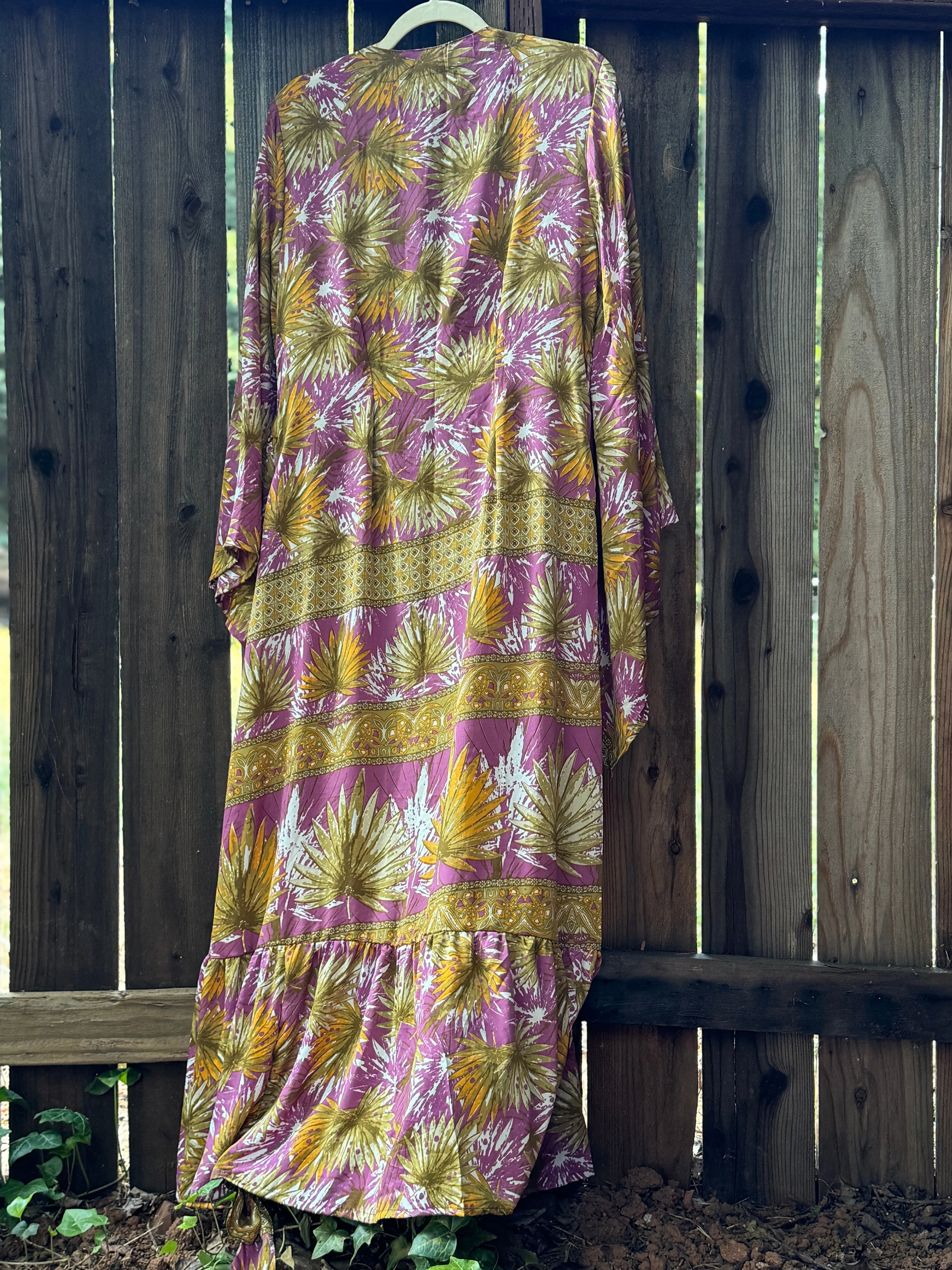 Kimono for women in Miami Art Nouveau design, size XL.