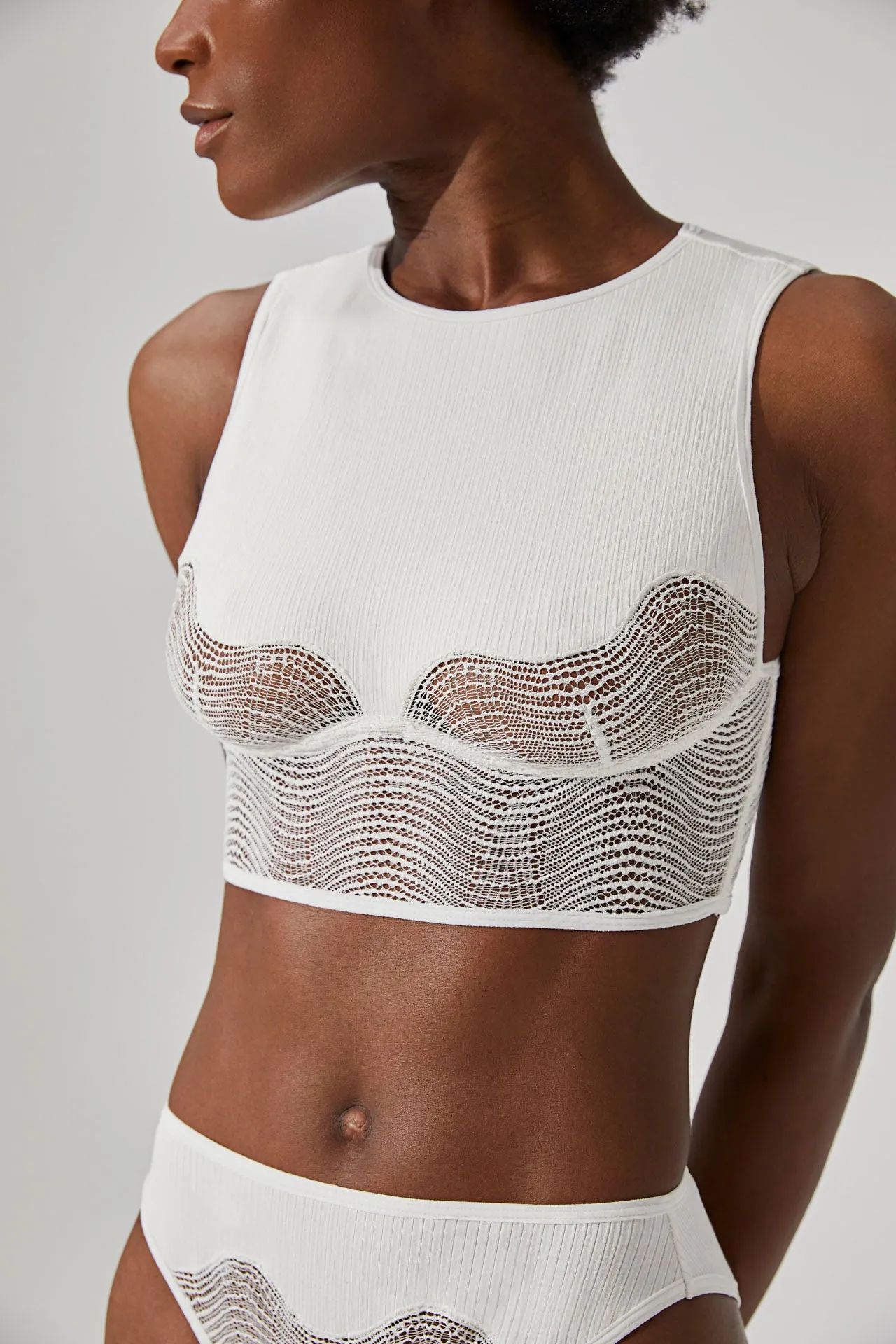 Lea white cropped top - Buy now for a stylish look.