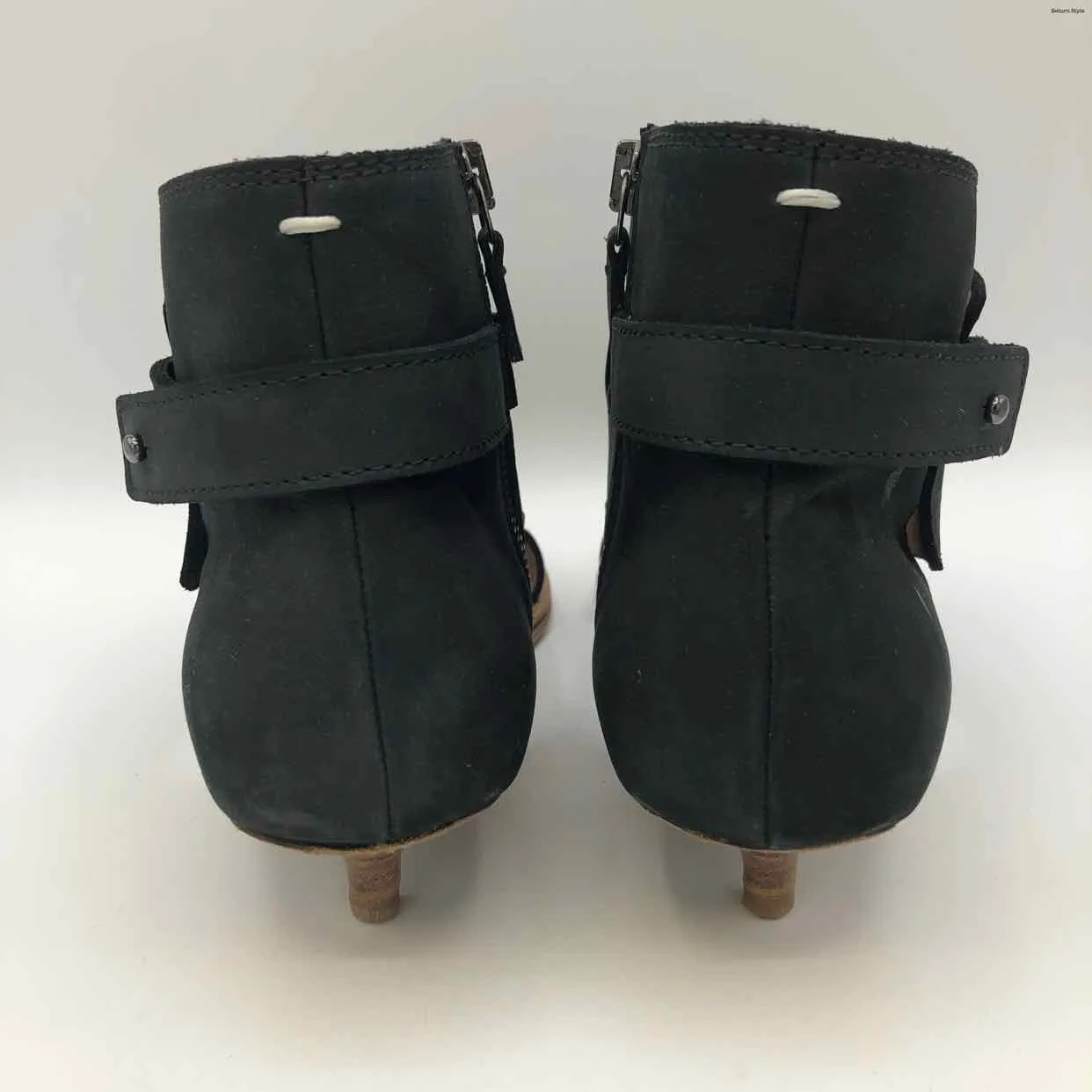 Maison Martin Margiela Black Leather Peep Toe Bootie Shoes - Made in Italy.