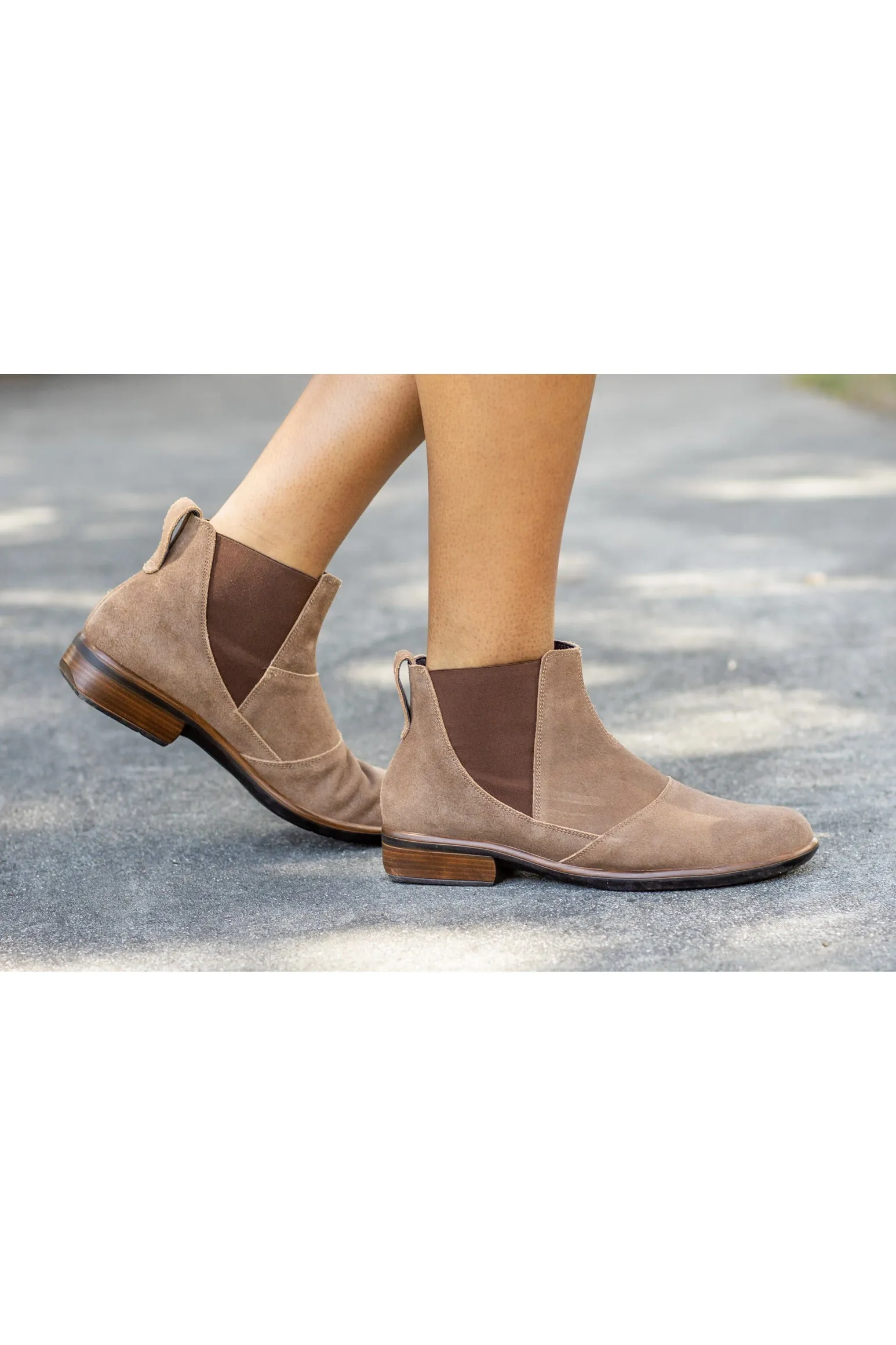 Naot Ruzgar Aura Antique Brown Suede - Shop Now