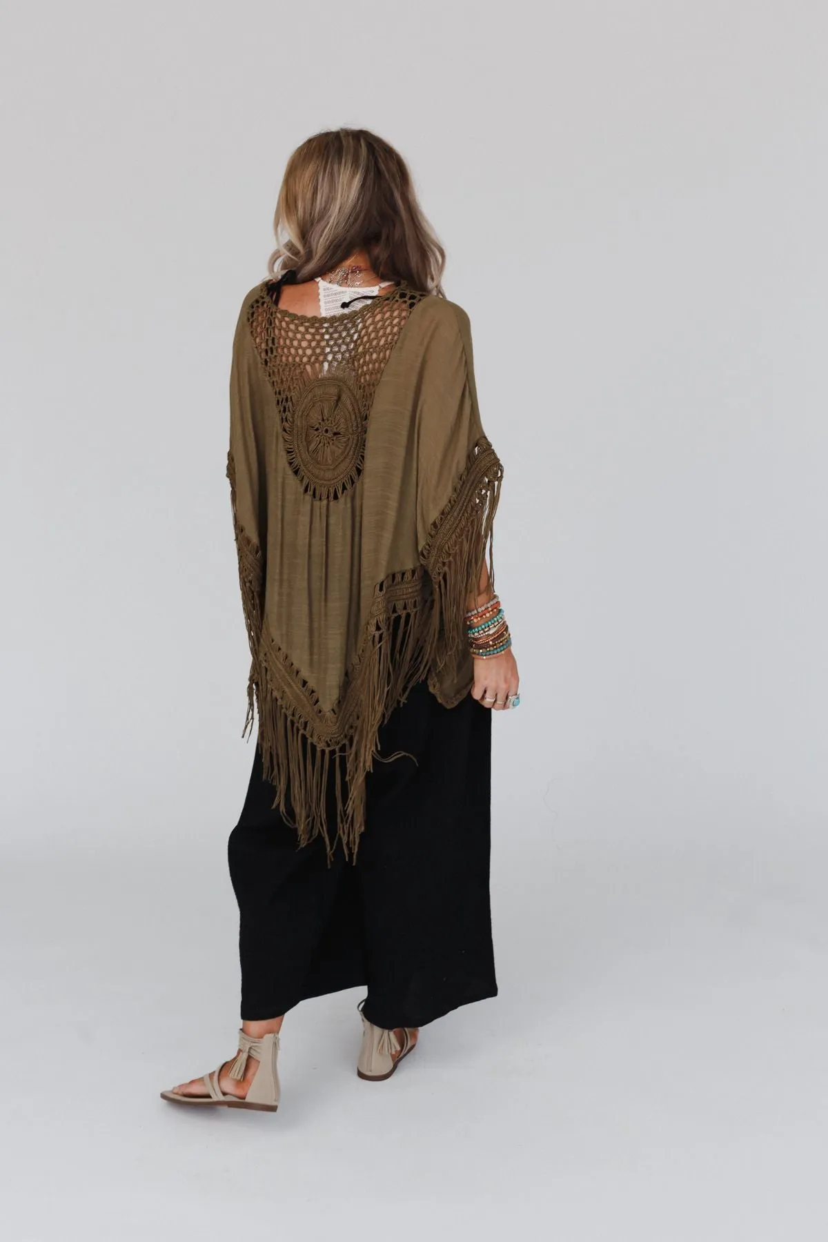 Olive Macramé Kimono - Perfect for Dreamy Looks