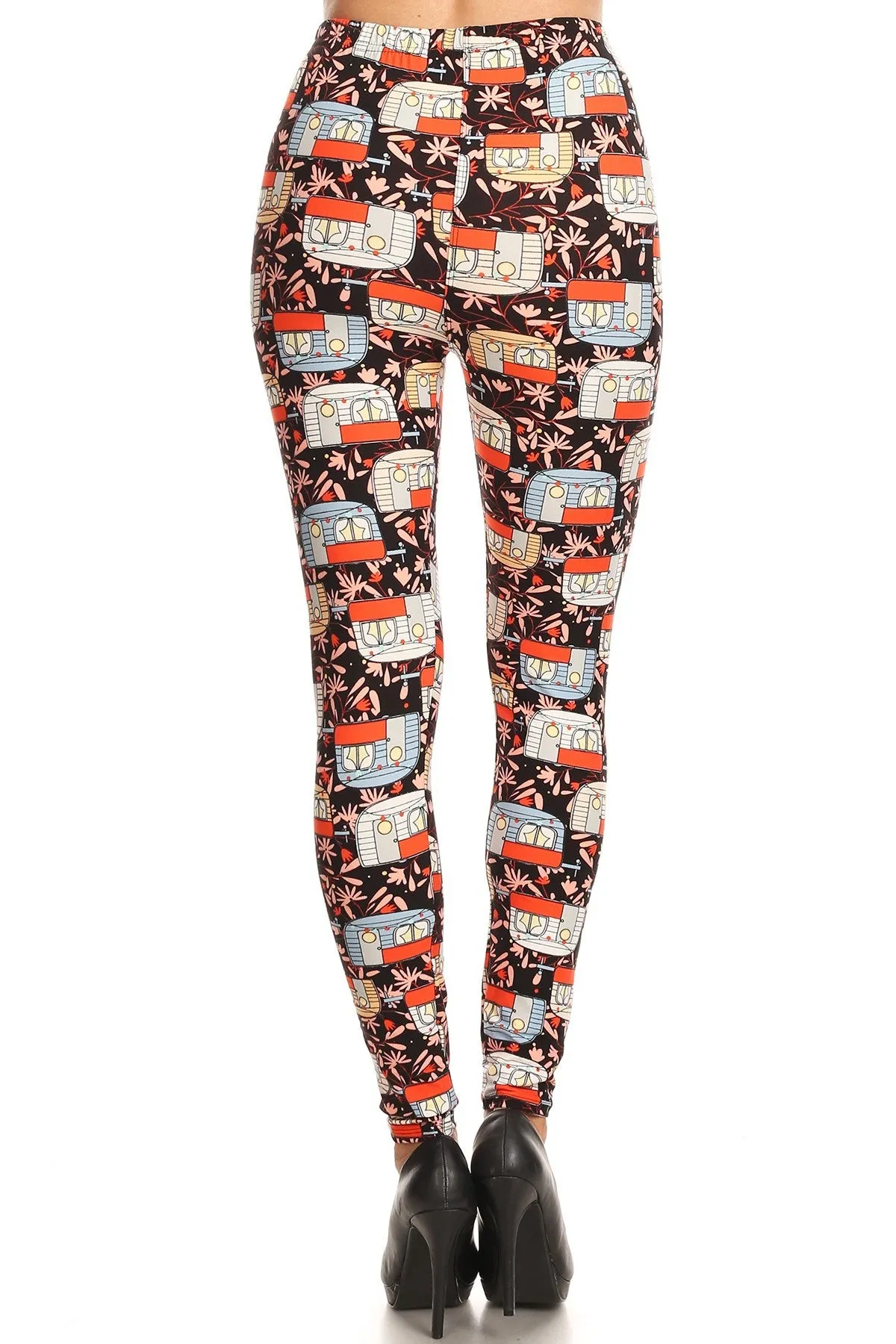 Plus Size Camping Pattern Leggings for Women in Trailer Home