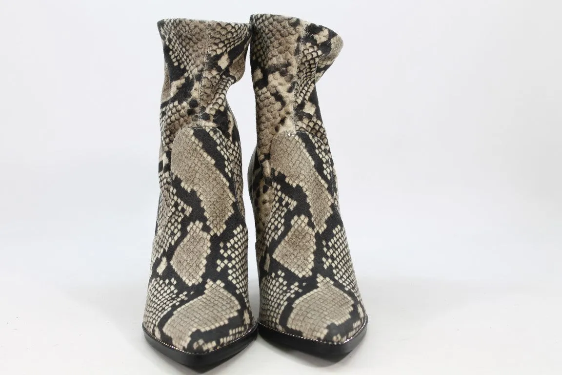 Steve Madden White Snake Boots Size 7.5M (ZAP13073) for Women